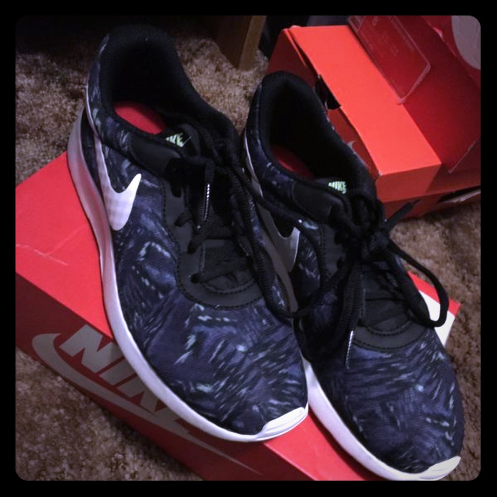Nike shoes
